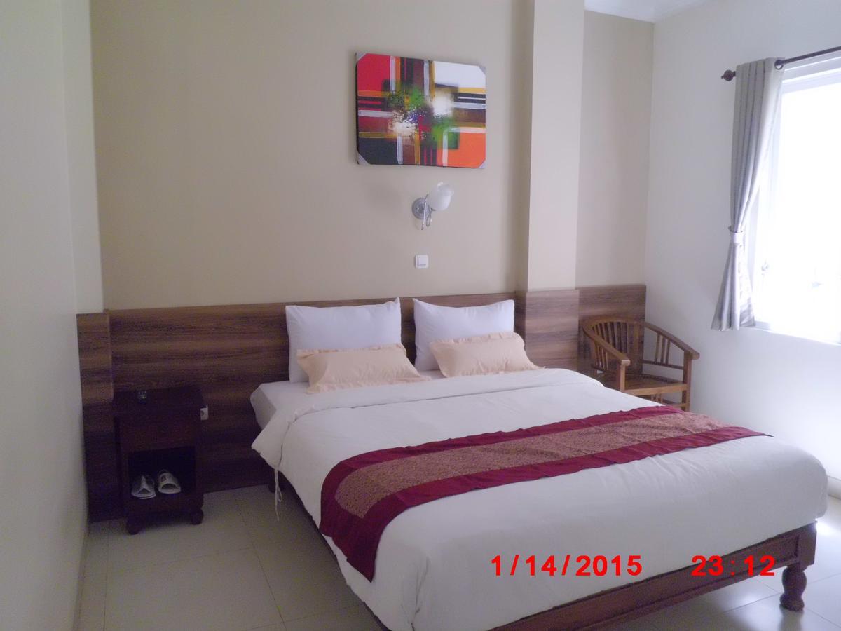Hotel Vala Pakualaman エクステリア 写真